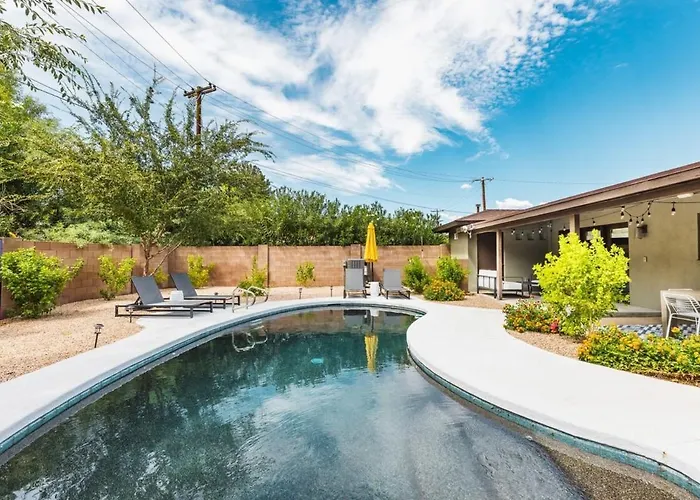 Holiday home Heated Pool Outdoor Kitchen Patio Modern Design *